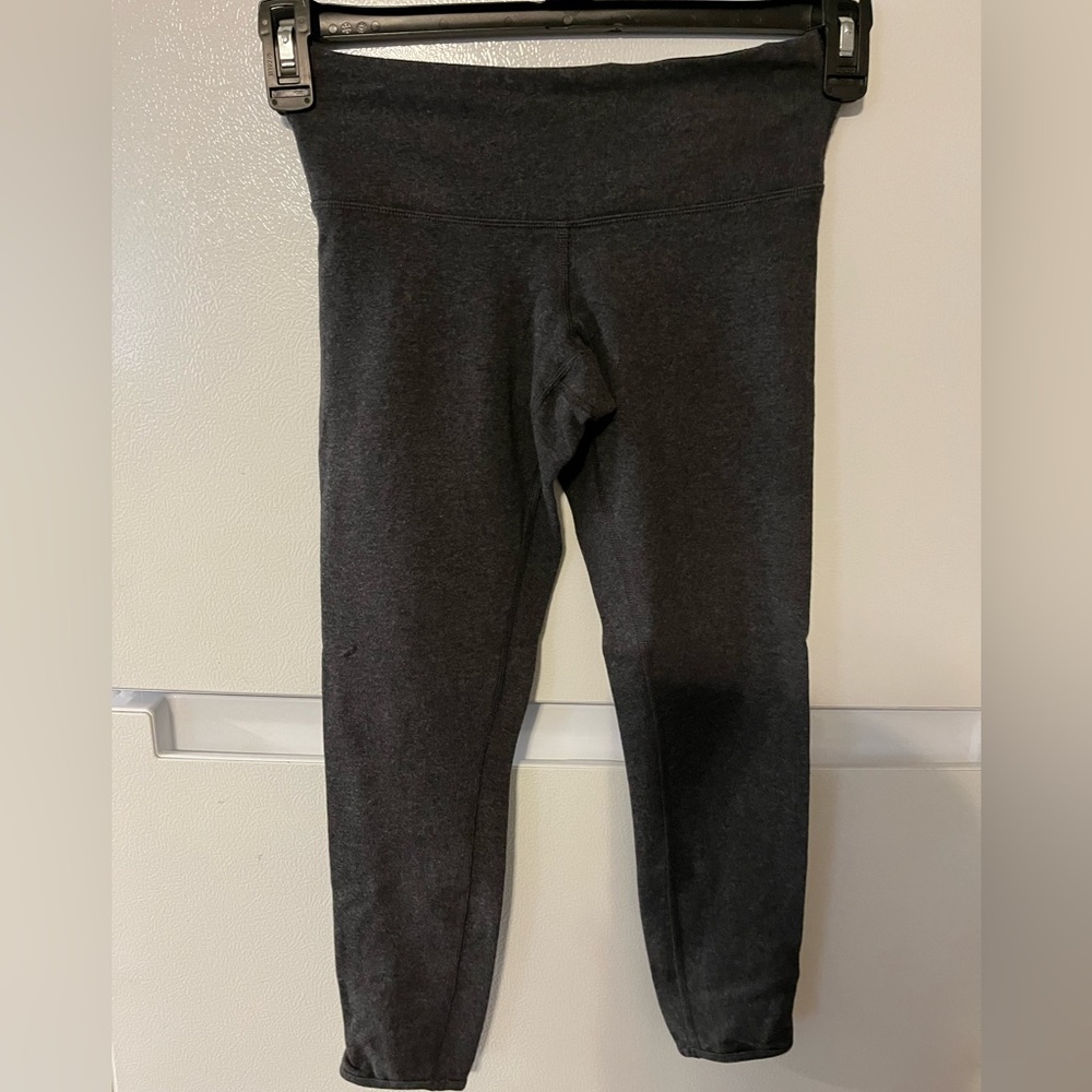 Lululemon Womens Dark Gray Align High Rise Crop Pant Size 4 Gym Yoga Stretch‎ - Picture 7 of 8